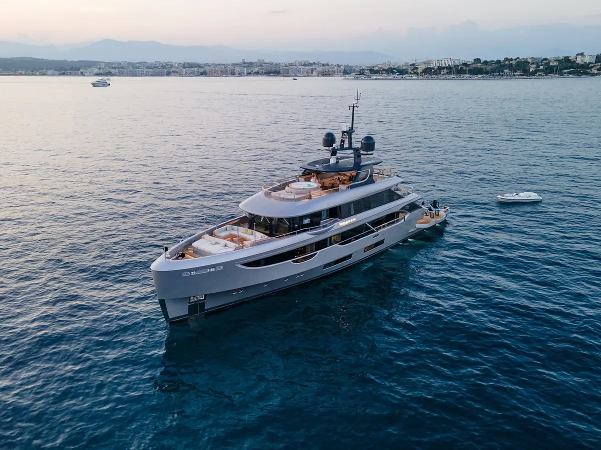 Oasis 40